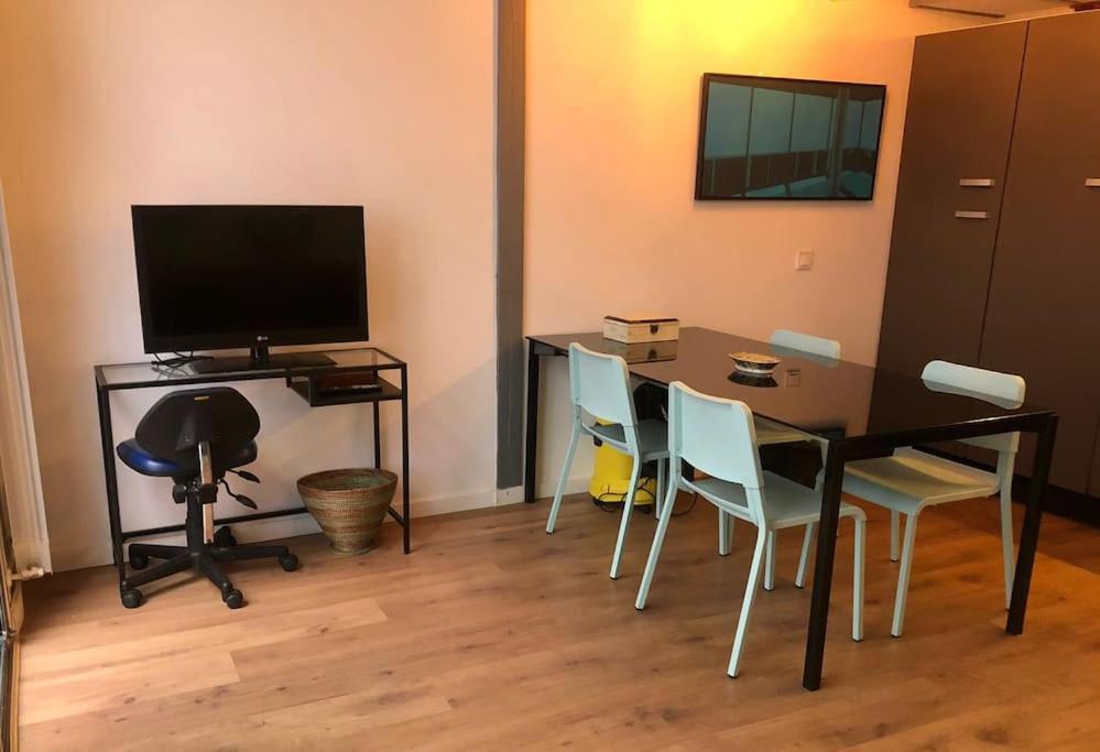 Apartamento Beautiful Loft With Terrace 6 Pers. Cal Madrid Exterior foto